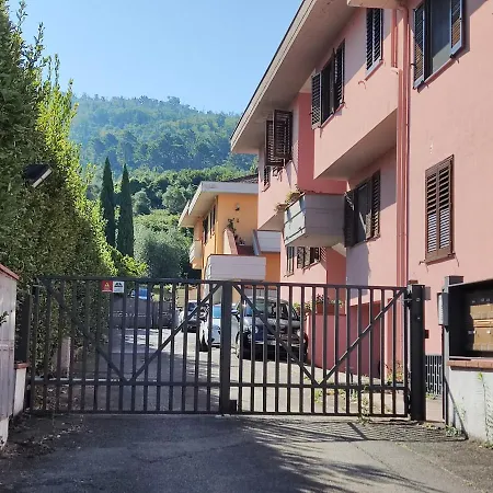 A Casa Апартаменты *